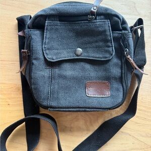 Chic Gray Canvas Crossbody Bag